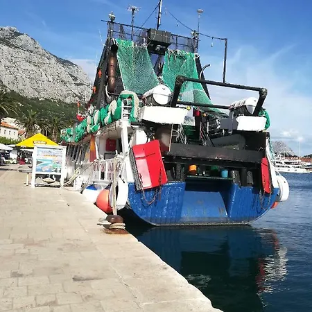 Lägenhet Two-bedroom In The Centre