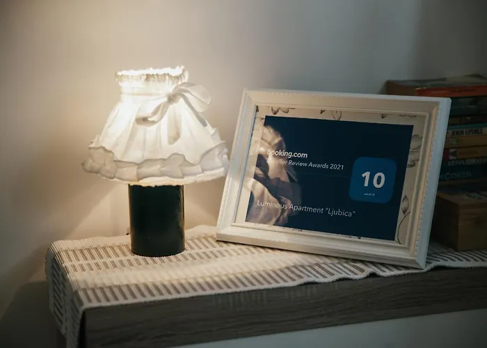 Apartment Two-bedroom In The Centre Makarska